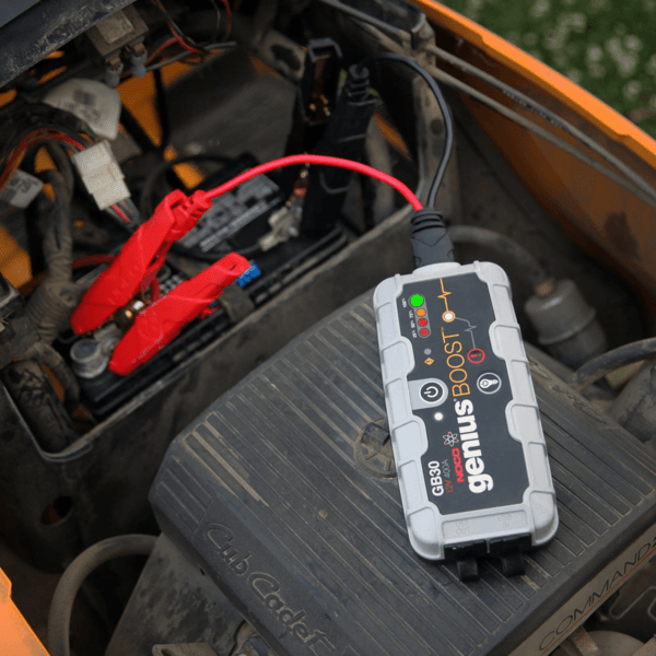 NOCO-Genius-Boost-GB30-12V-UltraSafe-Lithium-Jump-Starter